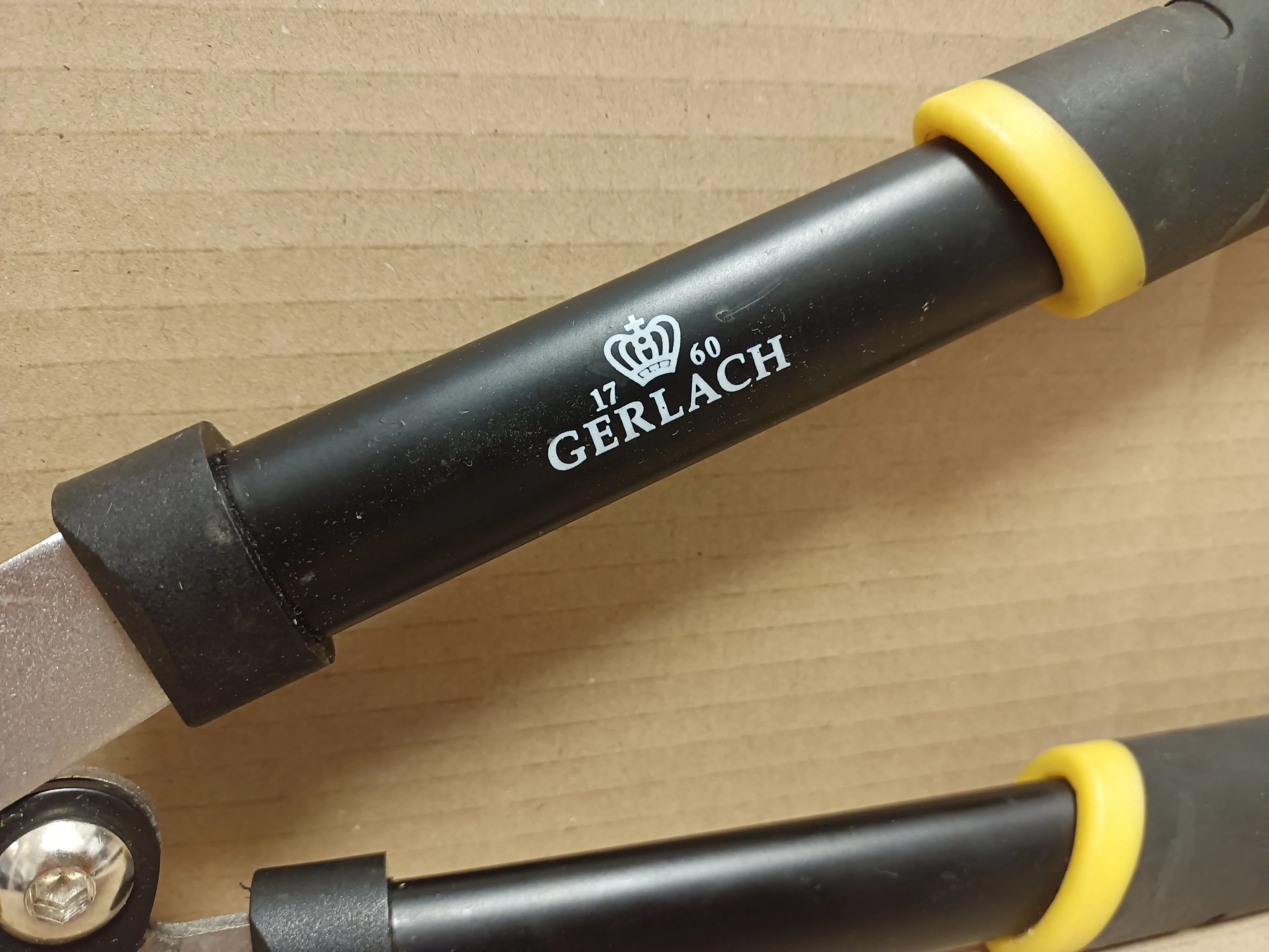 nozyce-reczne-do-zywoplotu-gerlach-stan-11323-2