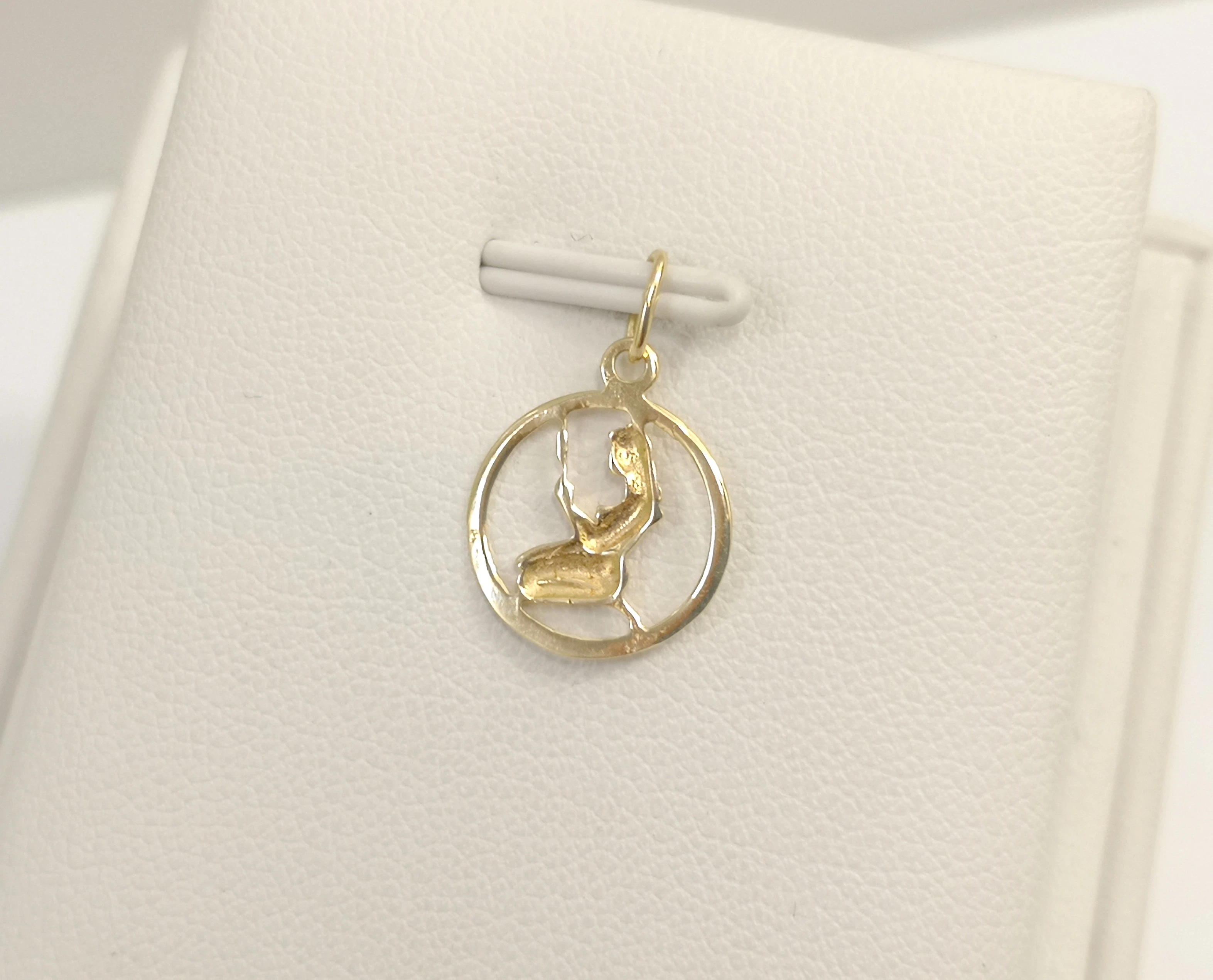 zlota-zawieszka-panna-585-044g-rodzaj-2205-16