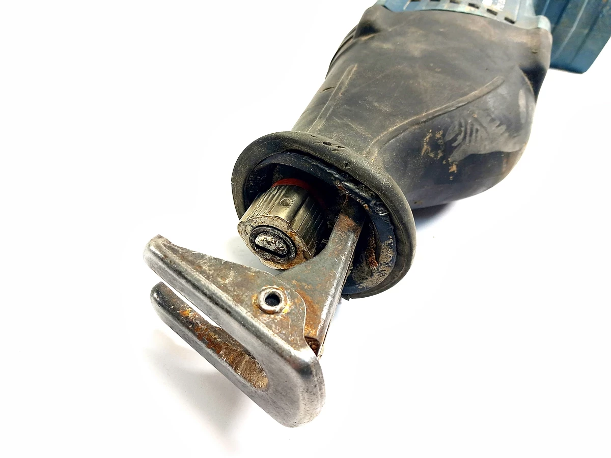 pila-szablasta-bosch-professional-gsa-18v-li-samo-body-marka-248811-950093