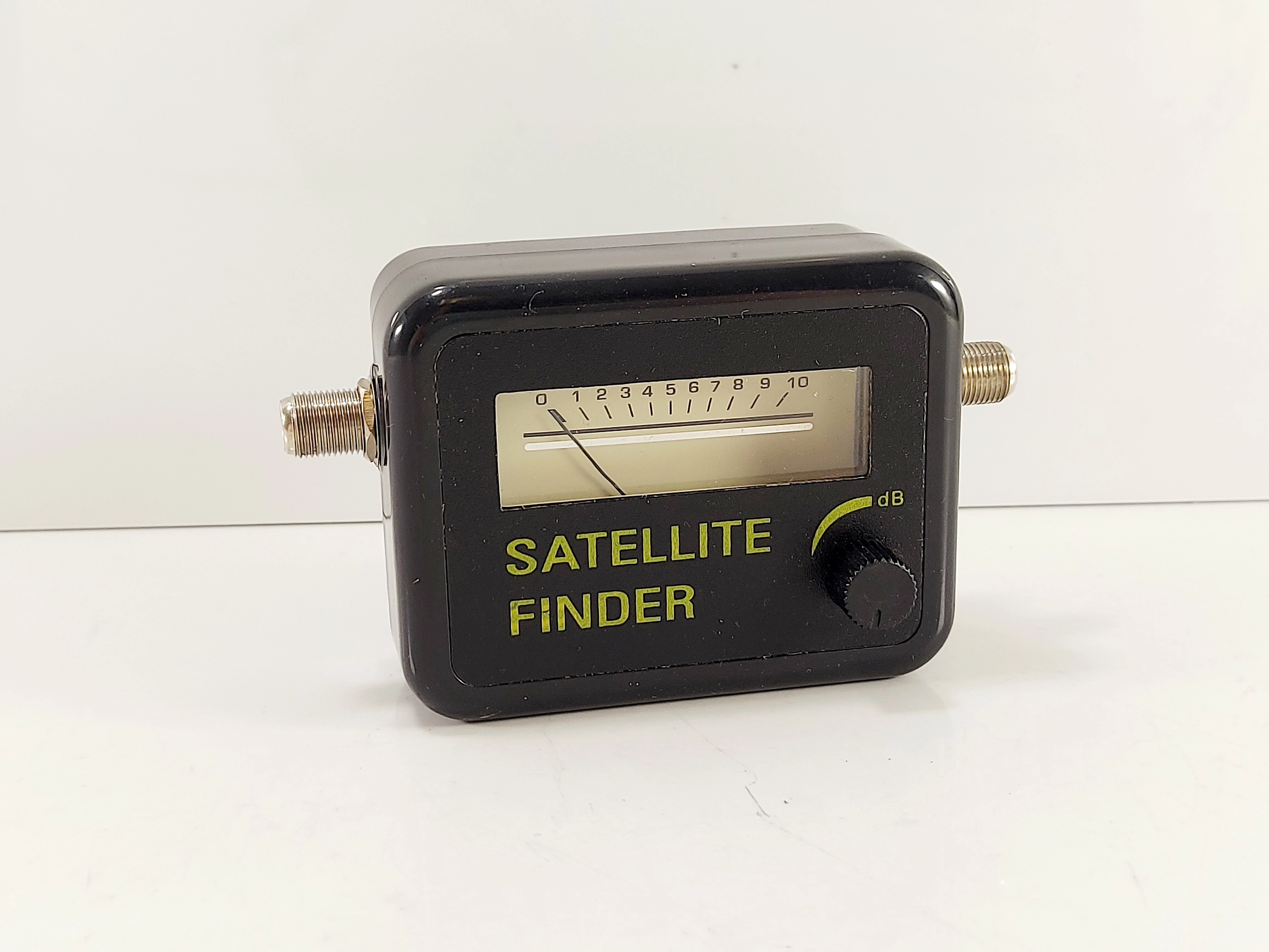 miernik-do-ustawiania-anten-satelitarnych-dsf-10-dse-ean-gtin-5907587666924