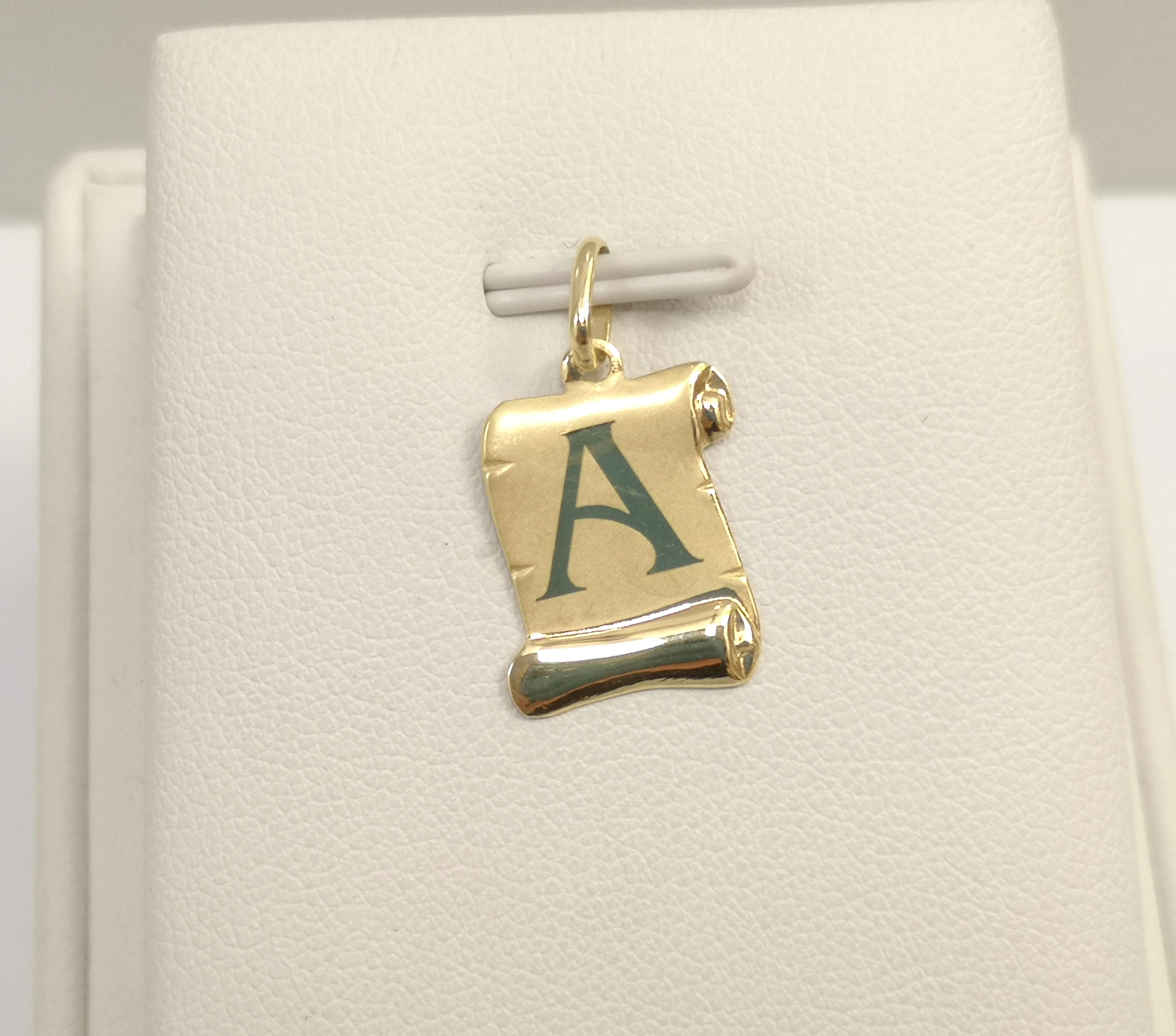 zlota-zawieszka-litera-a-585-080g-stan-11323-2