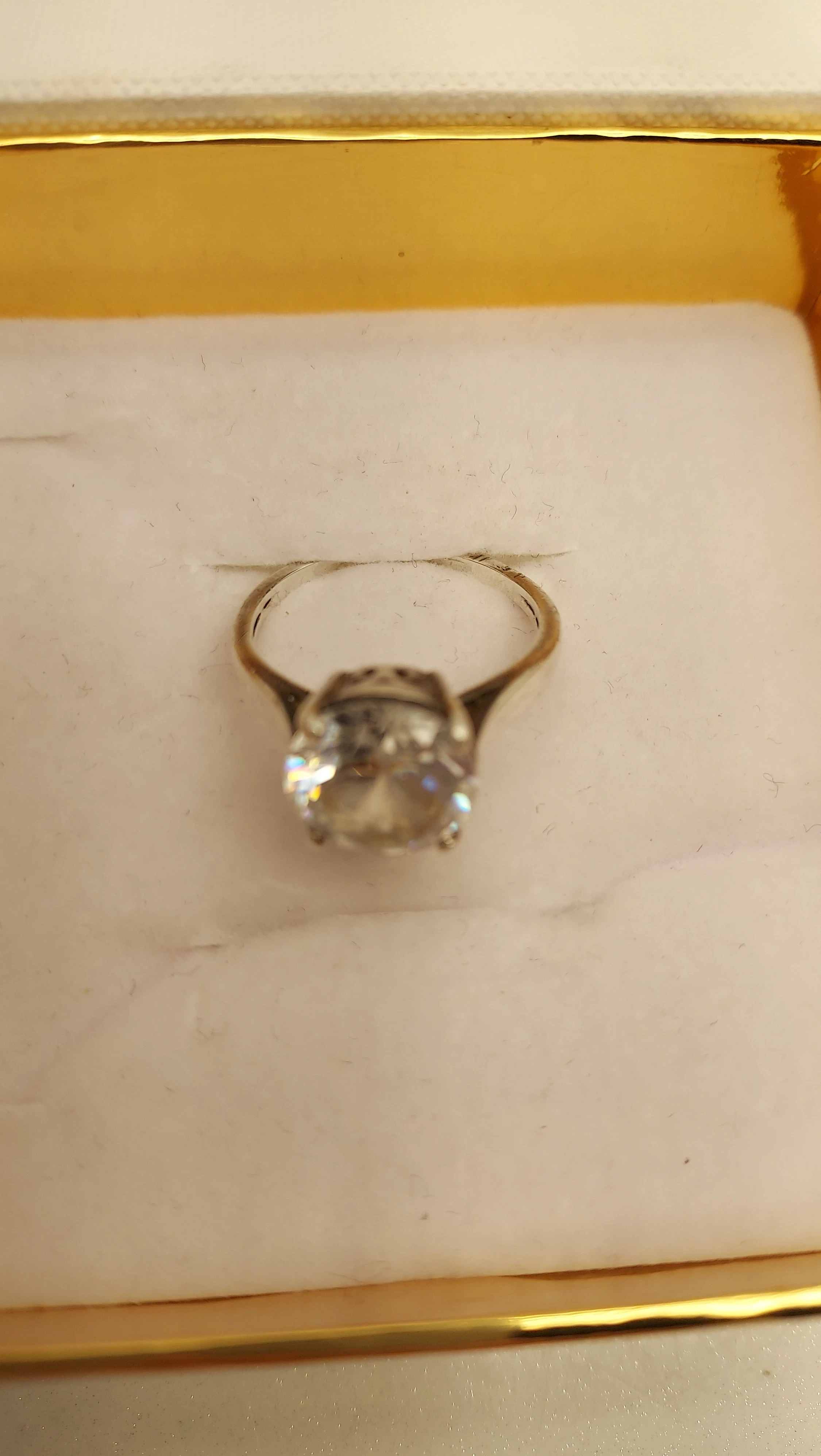 wyjatkowy-srebrny-pierscionek-925365g-kamien-17088-524288