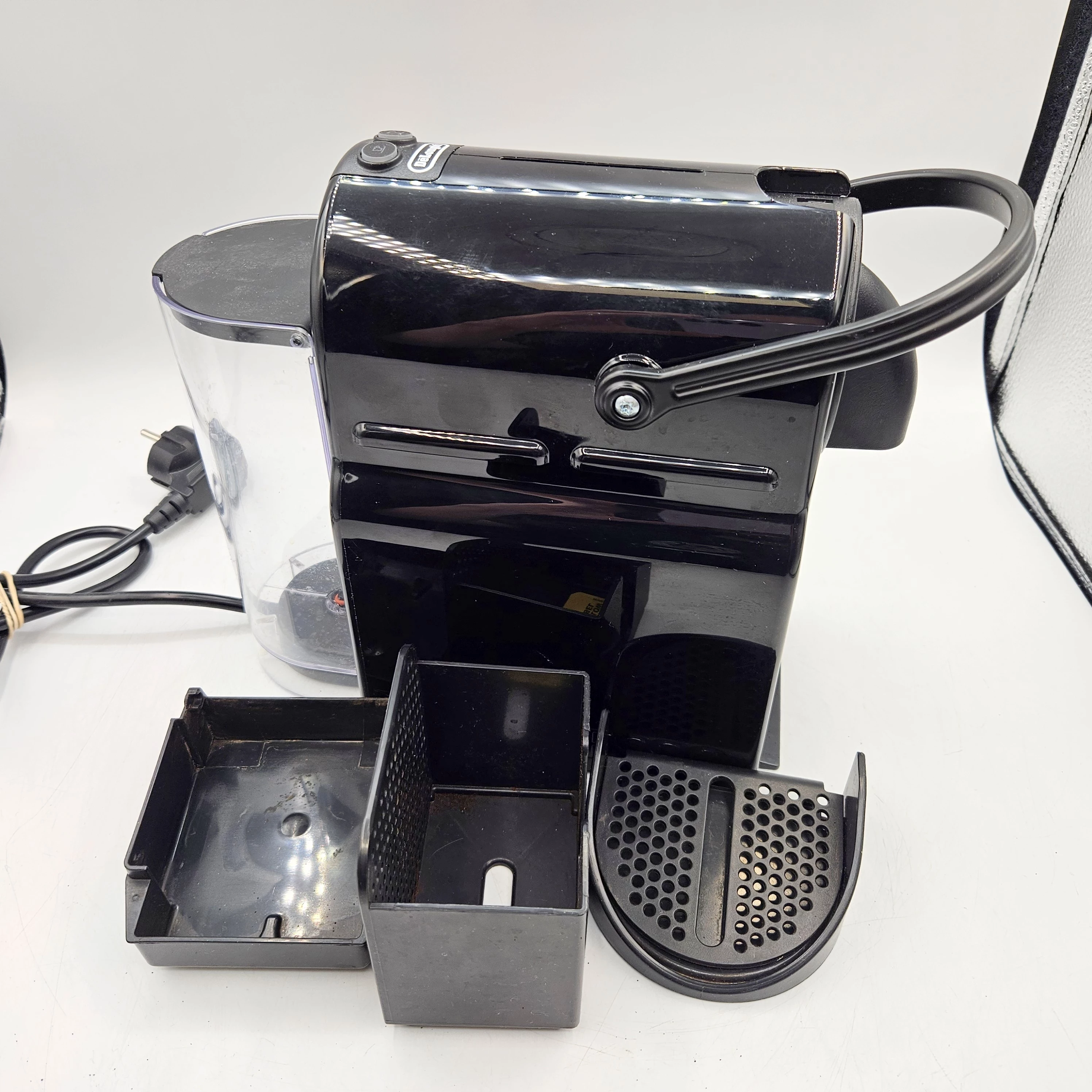 ekspres-kapsulkowy-delonghi-nespresso-ean-gtin-8004399024649