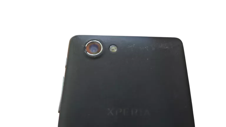 telefon-sony-xperia-st26i-4-stan-11323-2