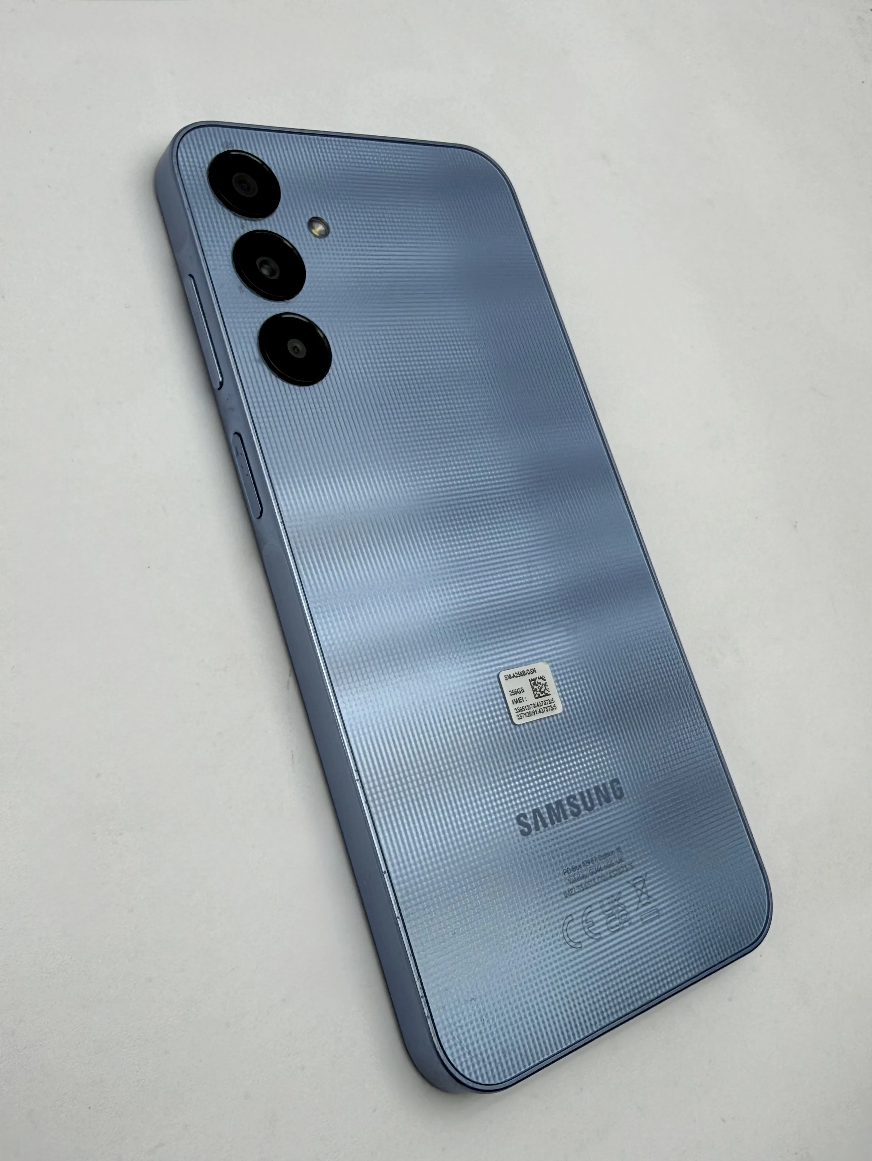 telefon-samsung-a25-5g-8gb256gb-rynek-20-gostynin-fly