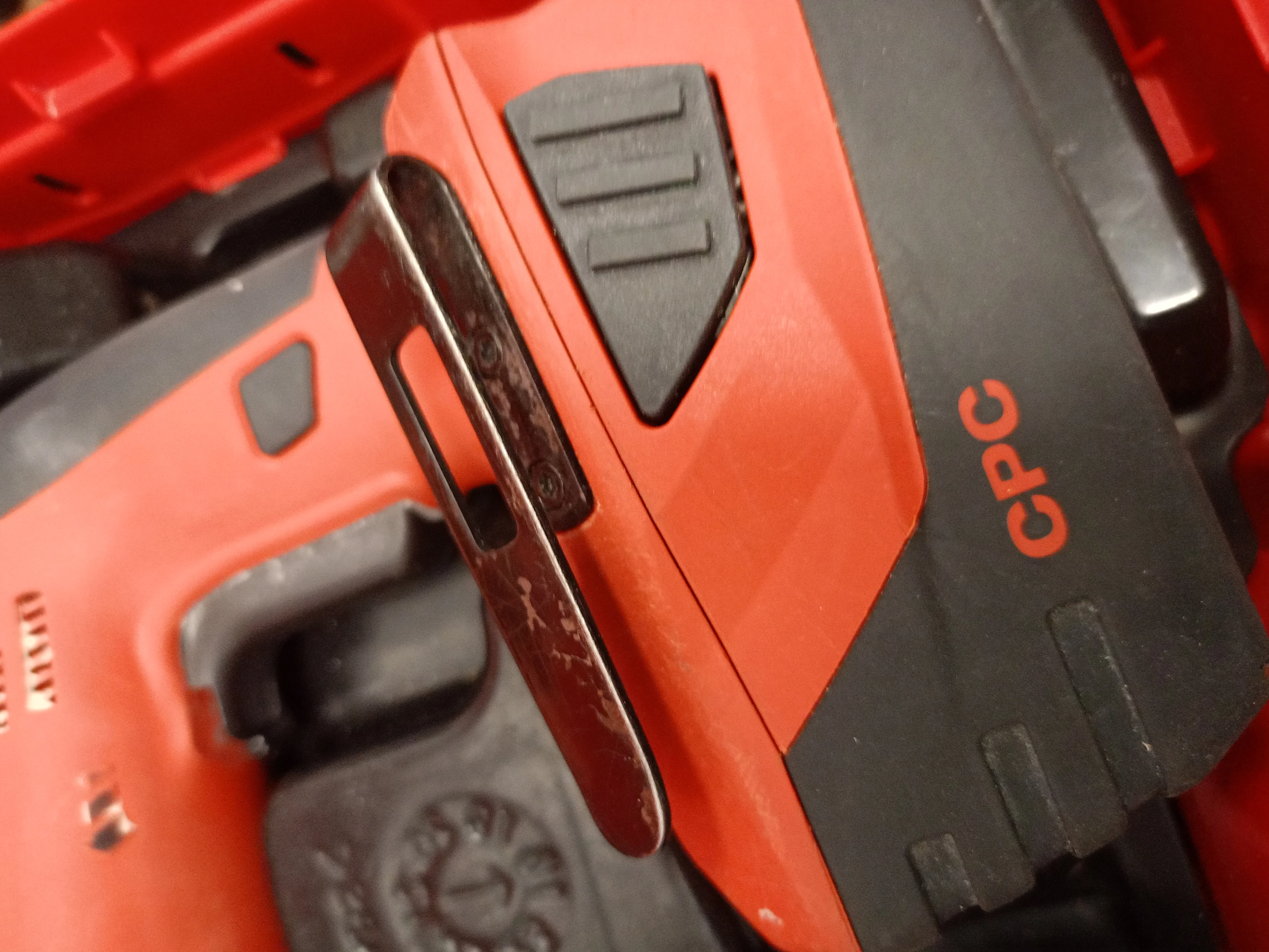 wkretarka-do-plyt-hilti-sd-5000-a22-walizka-2x-aku-lad-rodzaj-silnika-204657-381877