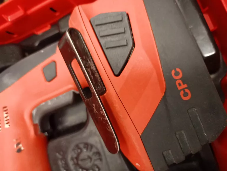 wkretarka-do-plyt-hilti-sd-5000-a22-walizka-2x-aku-lad-rodzaj-silnika-204657-381877