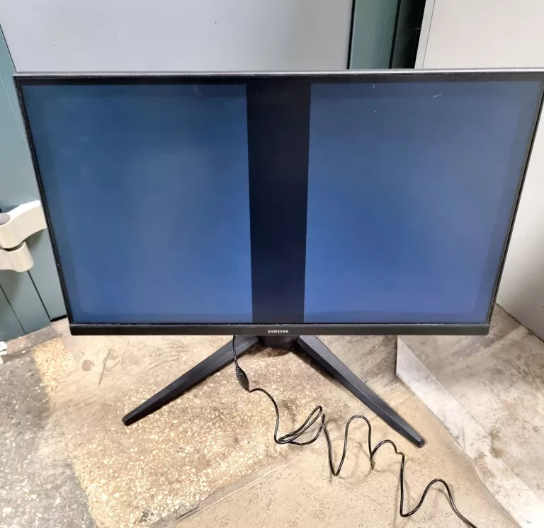 monitor-led-samsung-odyssey-g3-24-1920-x-1080-px-va-rodzaj-podswietlania-206418-227546
