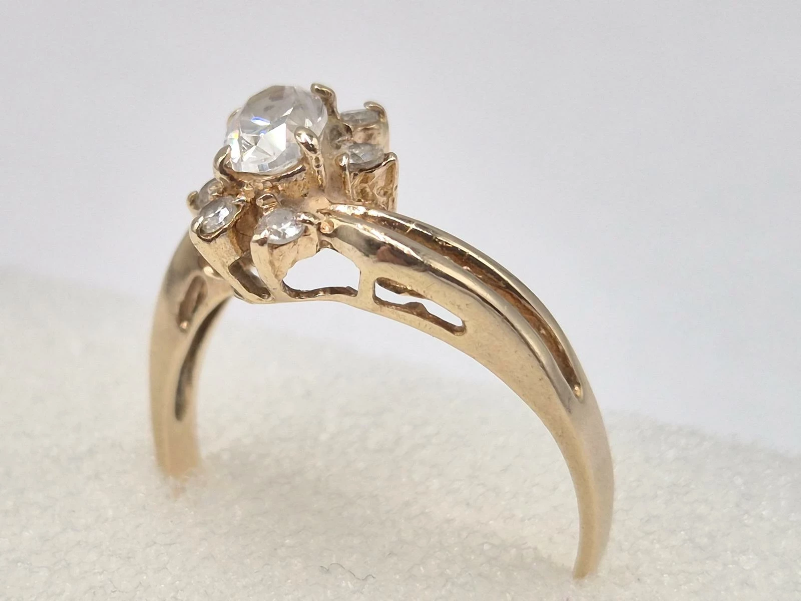 zloty-pierscionek-cyrkonia-585-14k-278g-r15-bronowicka-80-krakow