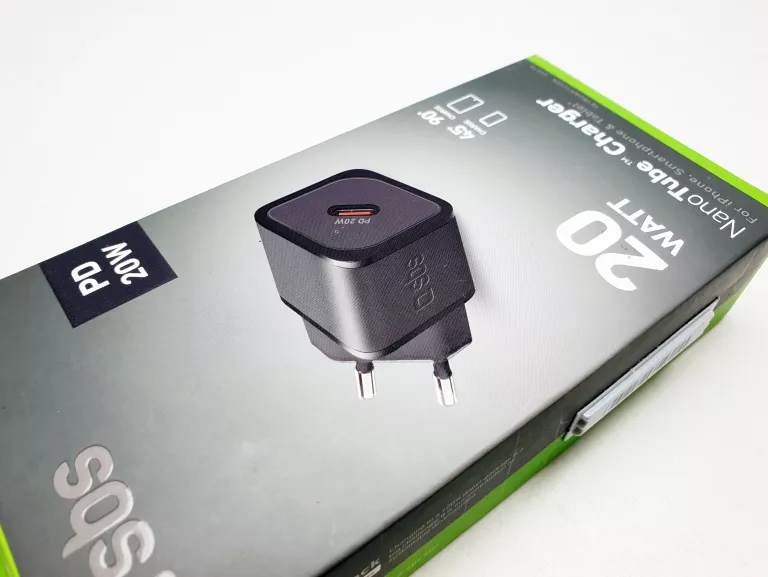 ladowarka-sieciowa-sbs-nanotube-charger-20w-czarna-stan-fabryczny-stan-11323-2