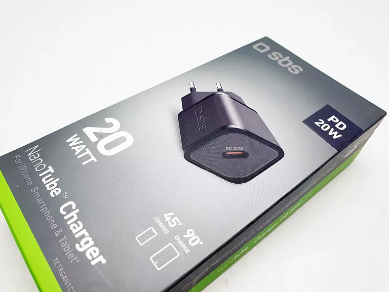ladowarka-sieciowa-sbs-nanotube-charger-20w-czarna-stan-fabryczny-ean-gtin-8018417444616