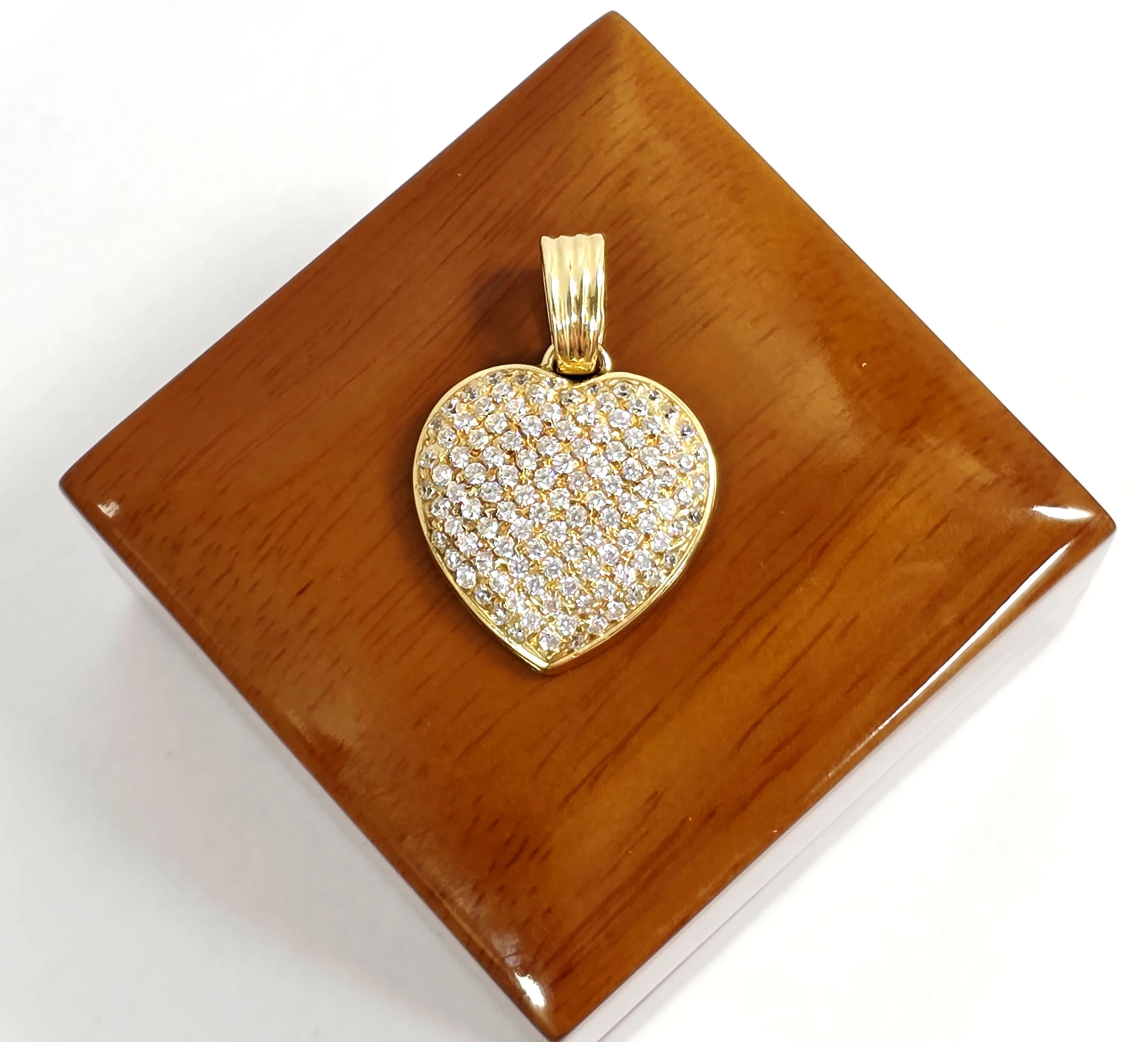 zota-zawieszka-585-742g-motyw-129129-2