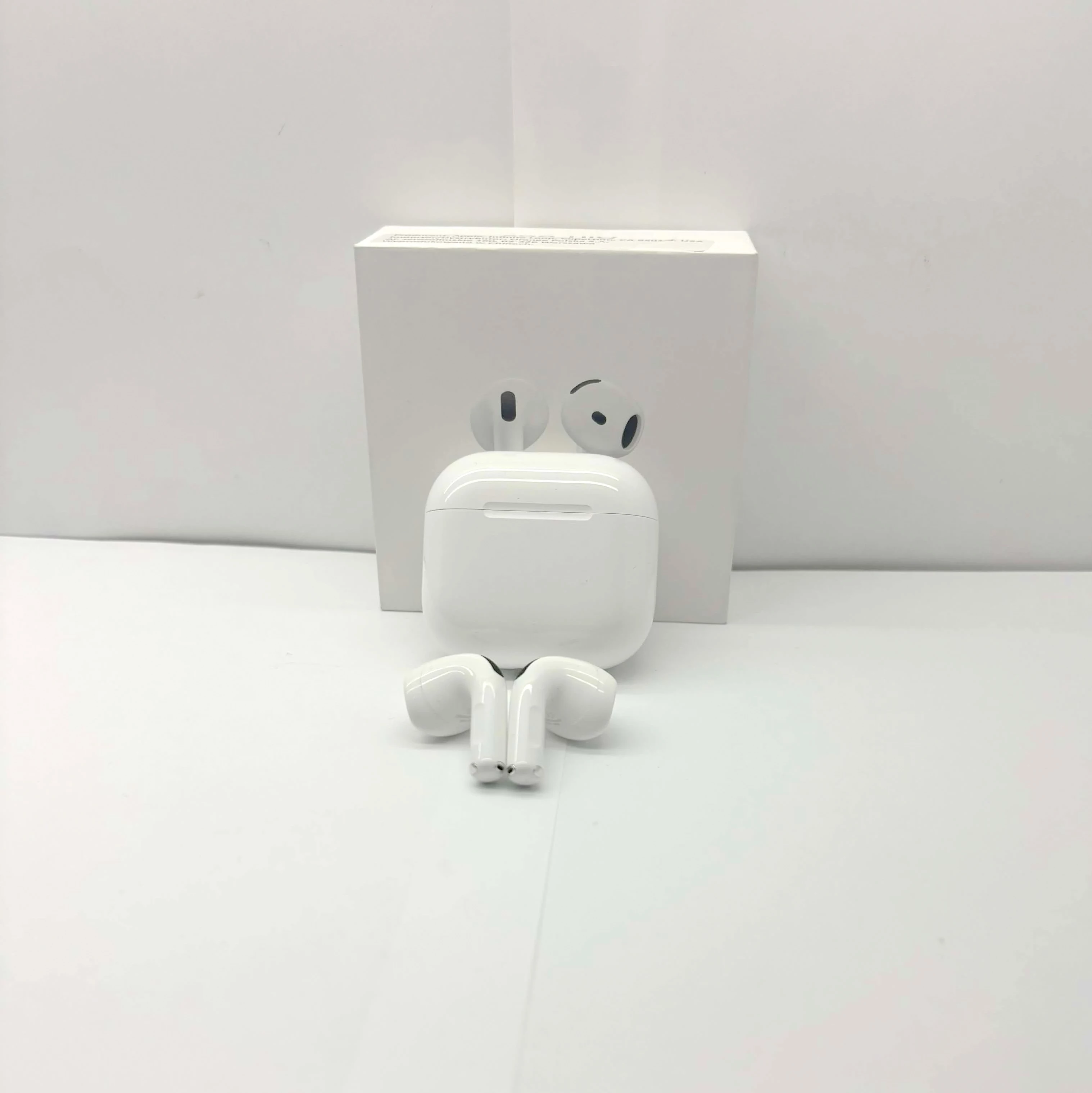 sluchawki-apple-airpods-4-al-legionow-5030-lomza