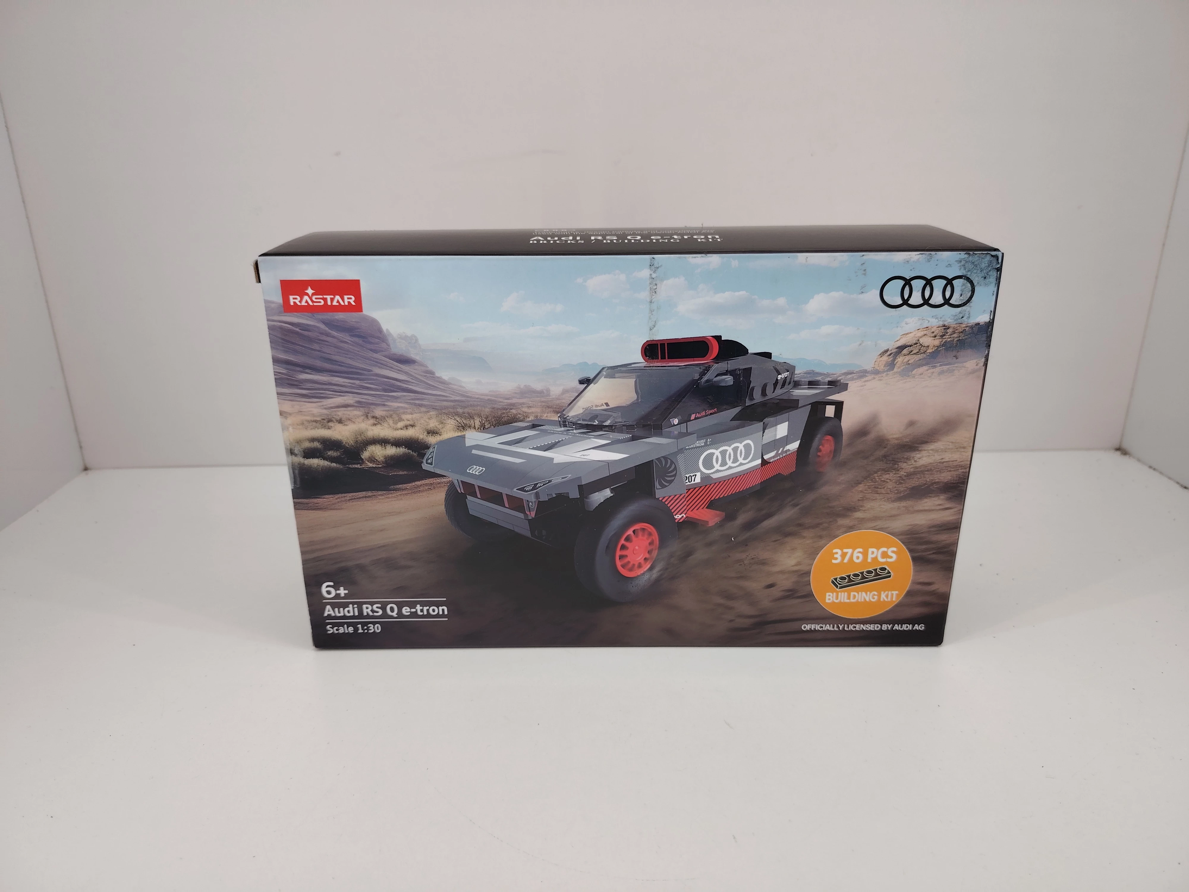 rastar-klocki-audi-rs-q-e-tron-aleja-wolnosci-15b-czestochowa-sj