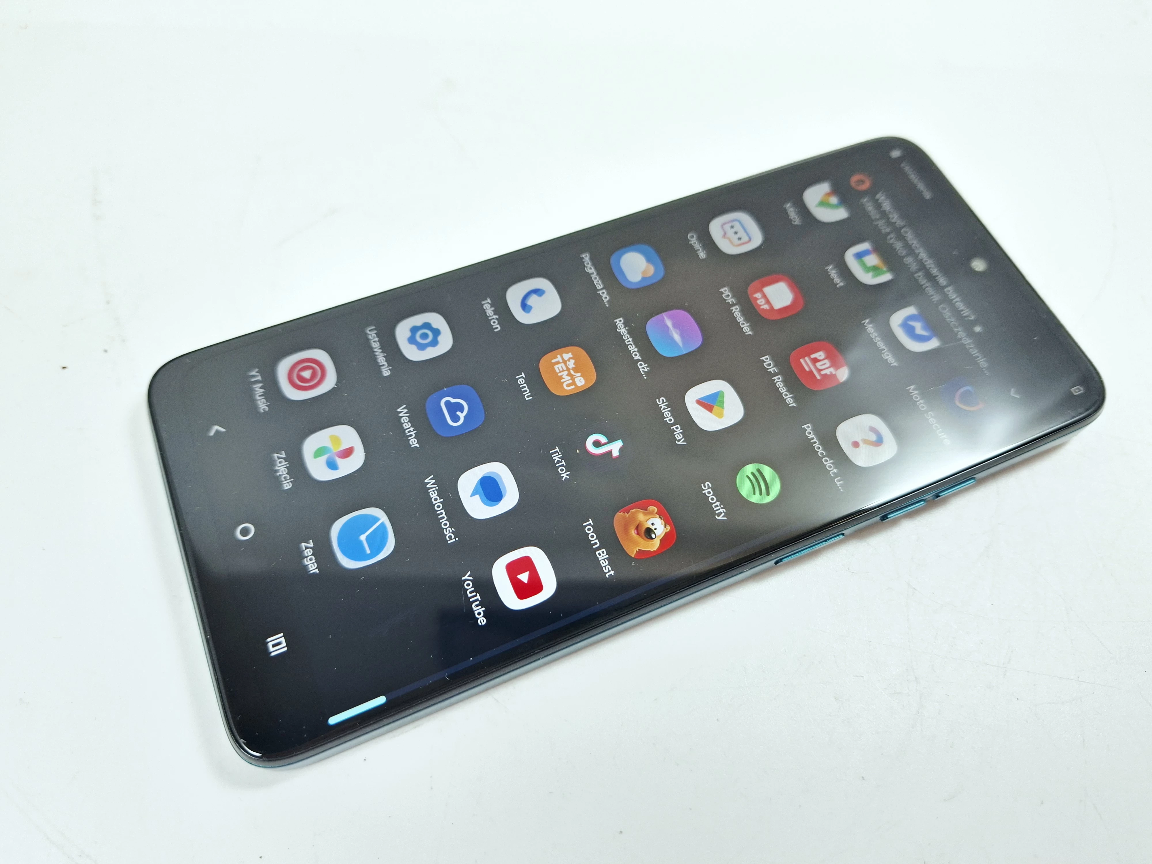 telefon-motorola-moto-g05-128gb-przekatna-ekranu-667