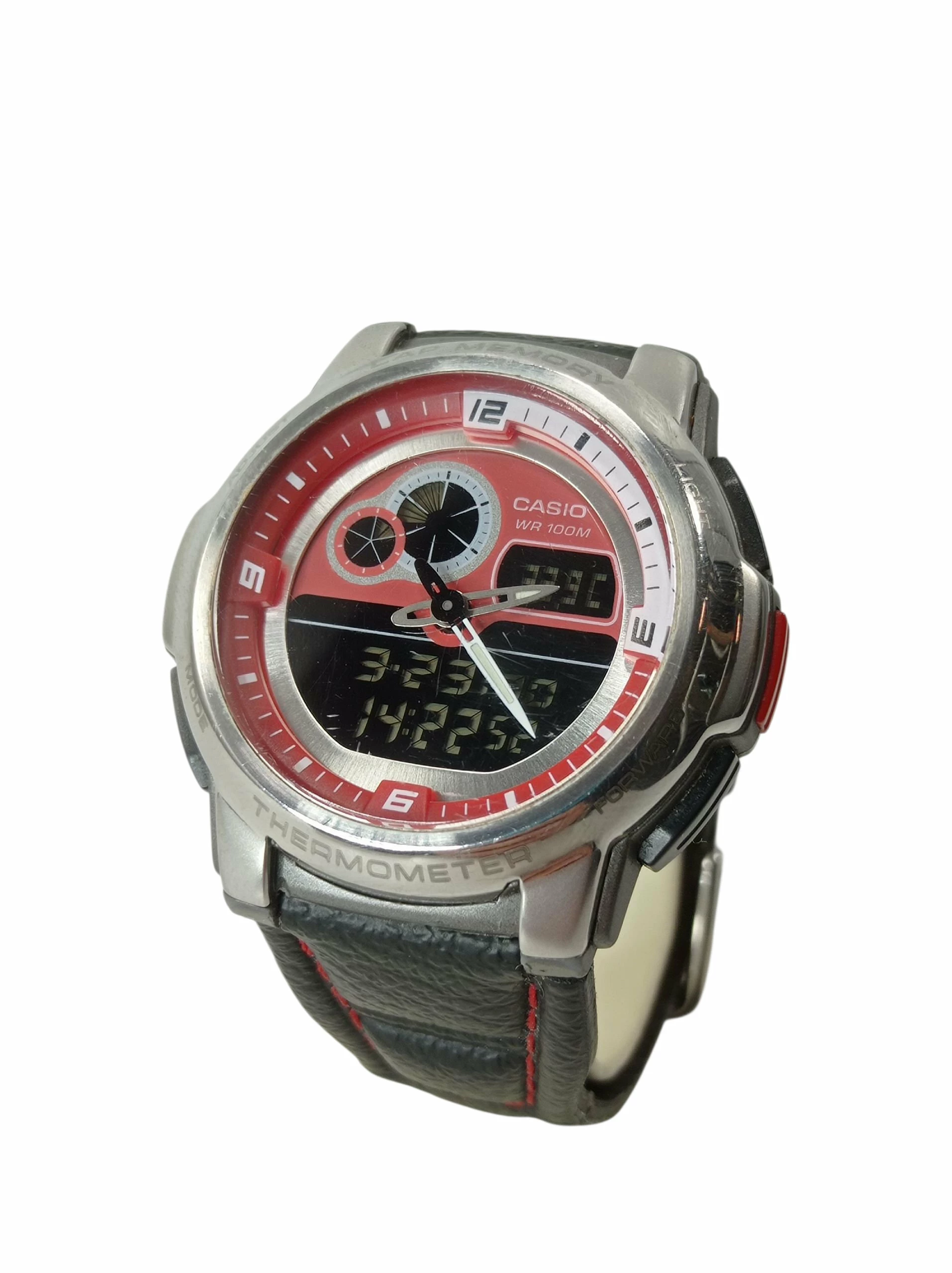 zegarek-casio-4738-aqf-102w-slowackiego-11-elk