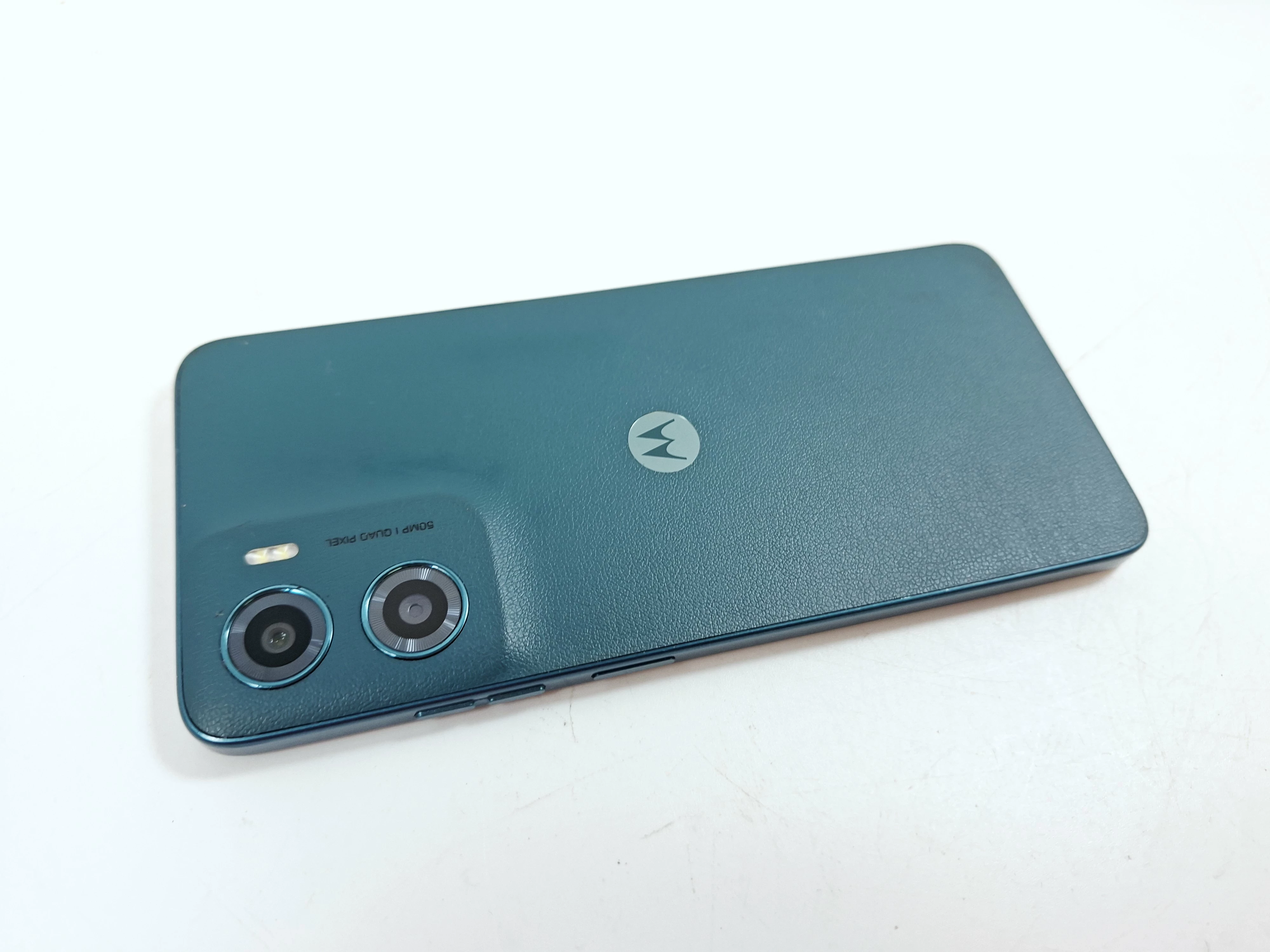 telefon-motorola-moto-g05-128gb-ean-gtin-0840023294228