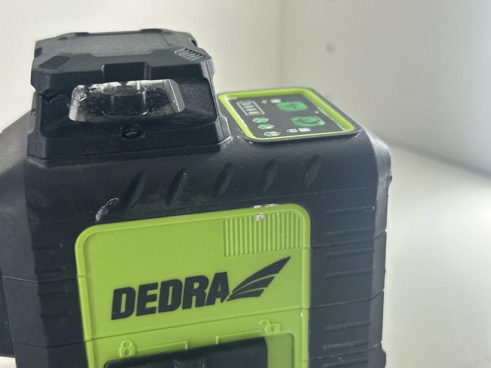 laser-krzyzowy-dedra-mc0907-walizka-stan-11323-2