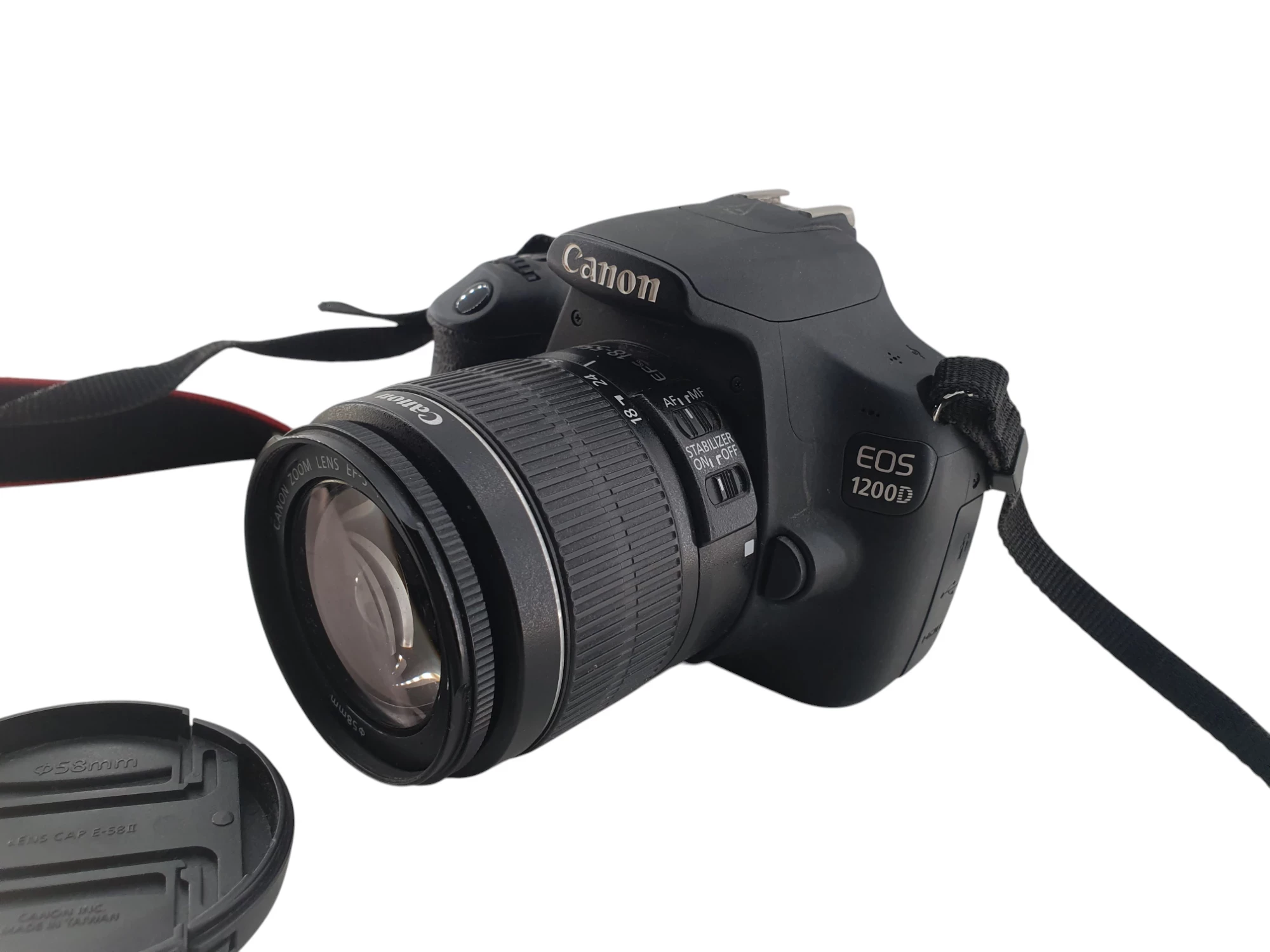 lustrzanka-canon-eos-1200d-obiektyw-canon-18-55mmlampa-przekatna-ekranu-300