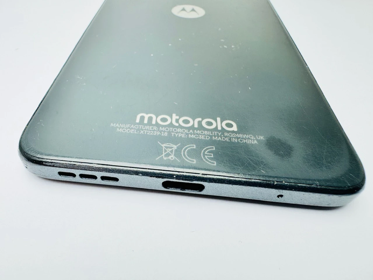 telefon-motorola-e22i-stan-11323-2