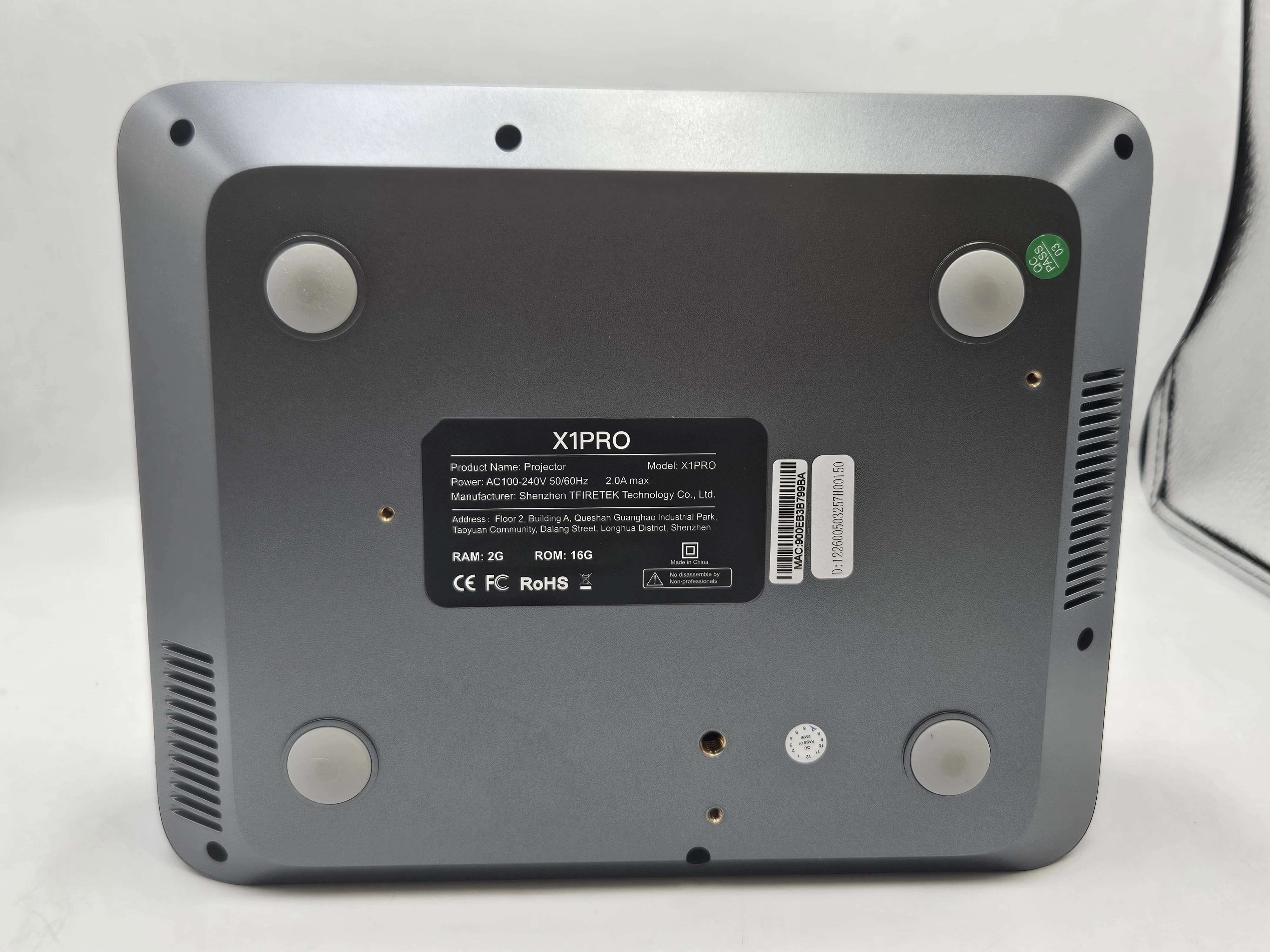 projector-qiwa-1080p-full-hd-jasnosc-lampy-ansi-12000