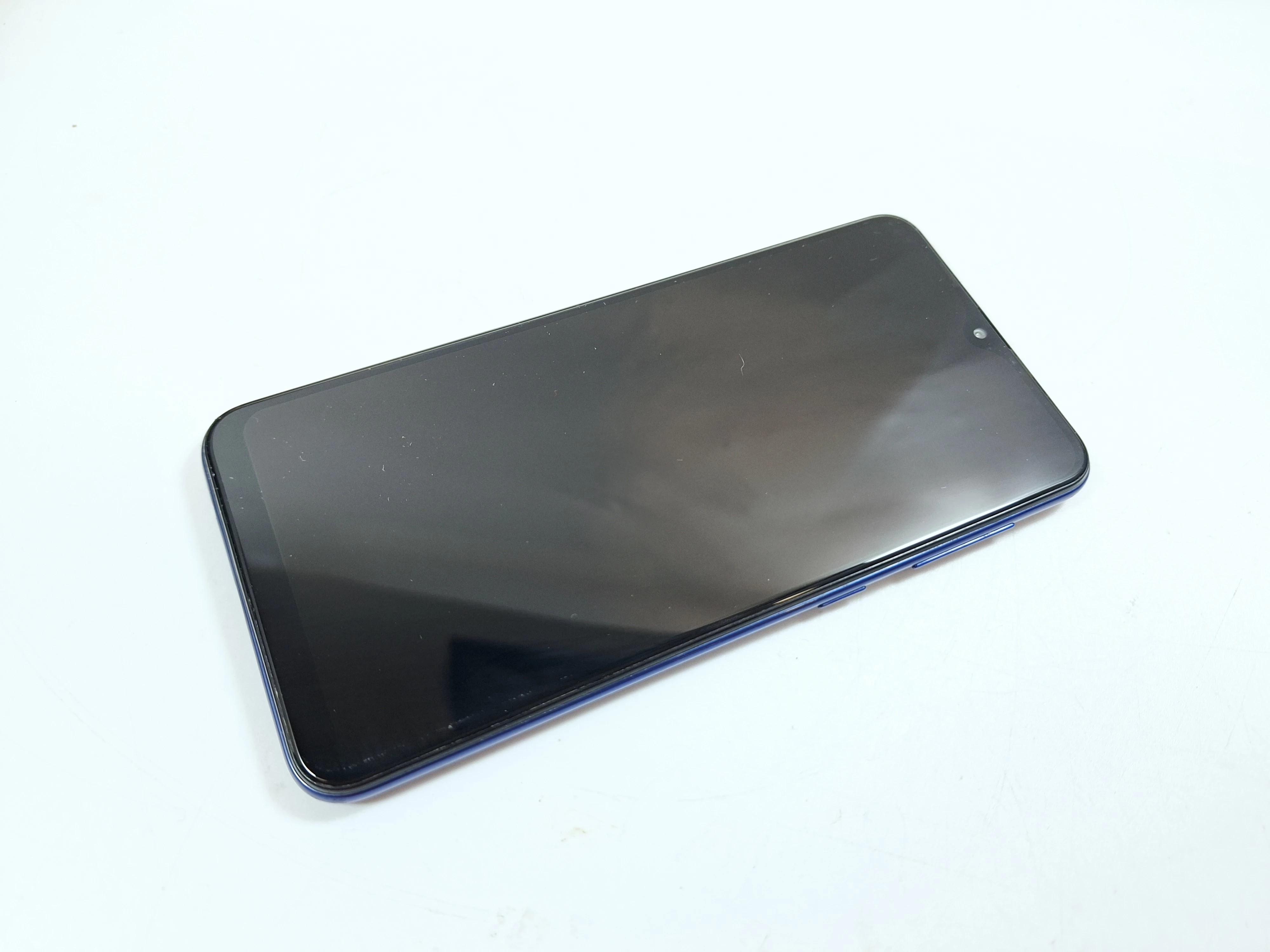 telefon-samsung-galaxy-a10-kod-producenta-sm-a105fzbuxeo