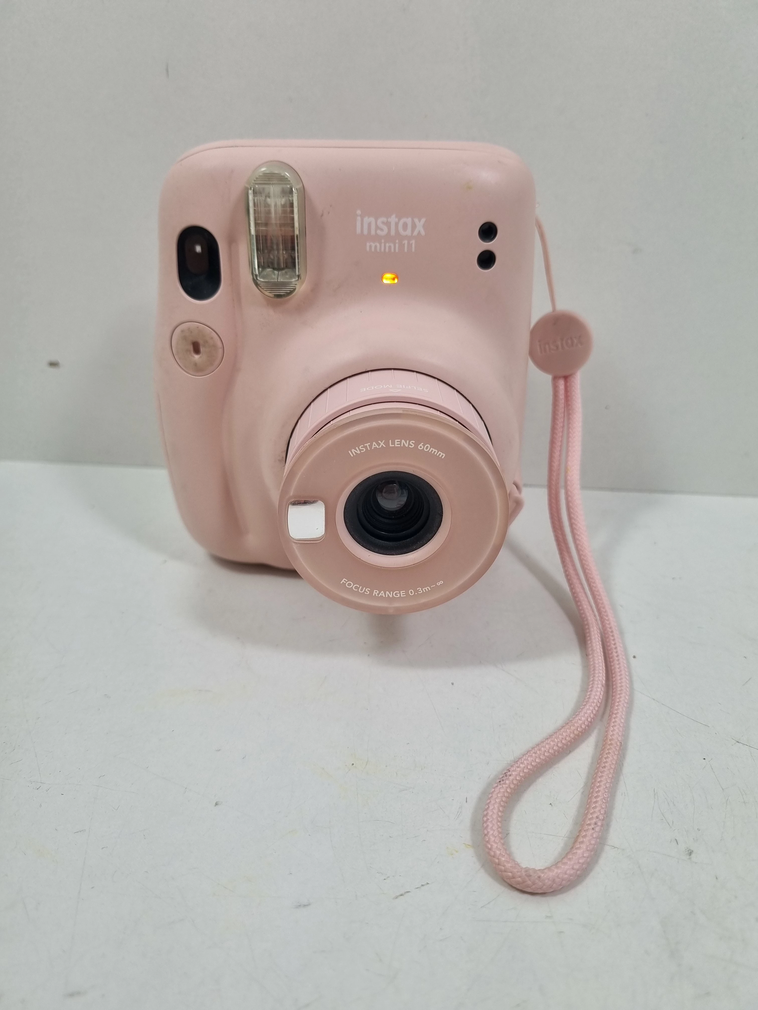 aparat-fujifilm-instax-mini-11-blush-pink-opis-pulawska-103-warszawa