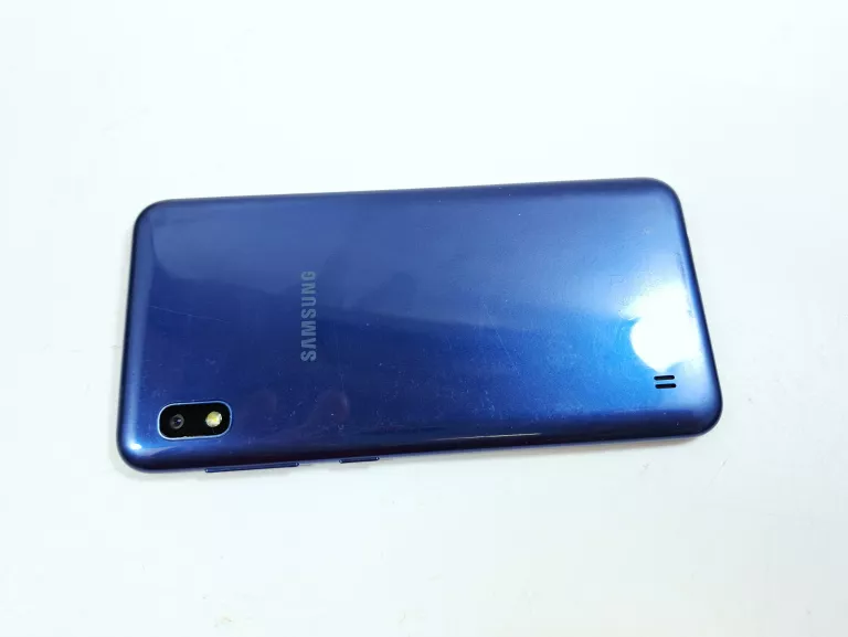 telefon-samsung-galaxy-a10-stan-11323-2