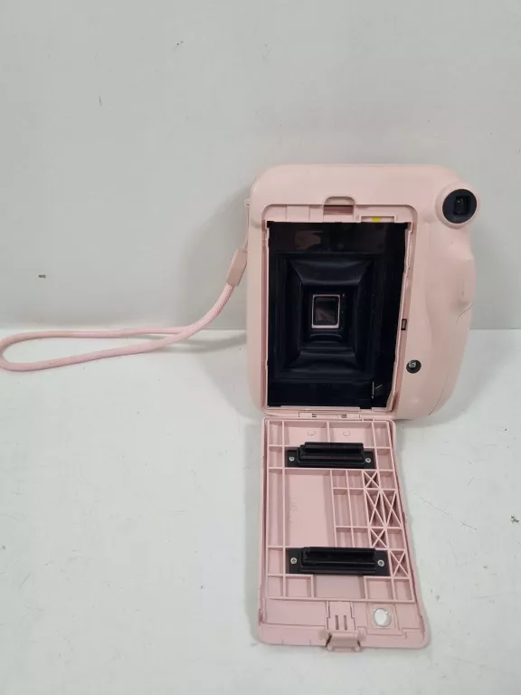 aparat-fujifilm-instax-mini-11-blush-pink-opis-ean-gtin-4547410430981