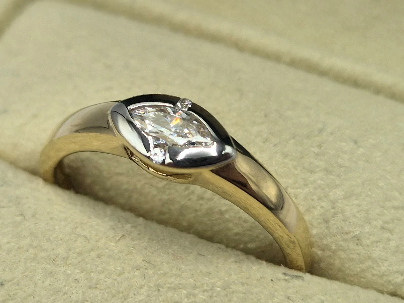 zloty-pierscionek-z-cyrkonia-585-14k-205g-r14-bronowicka-80-krakow