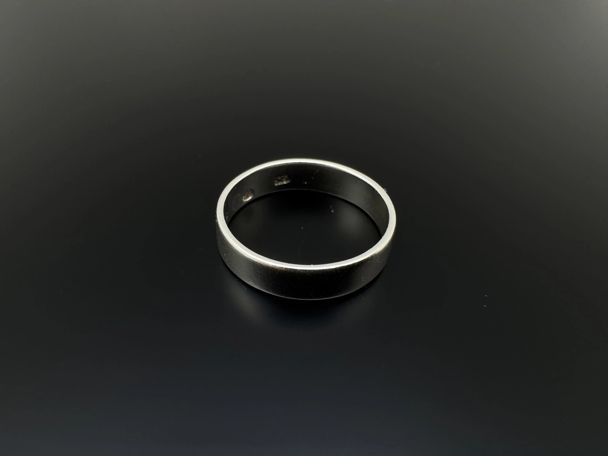 klasyczna-srebrna-obraczka-220g-p935-r-14-kamien-17088-524288