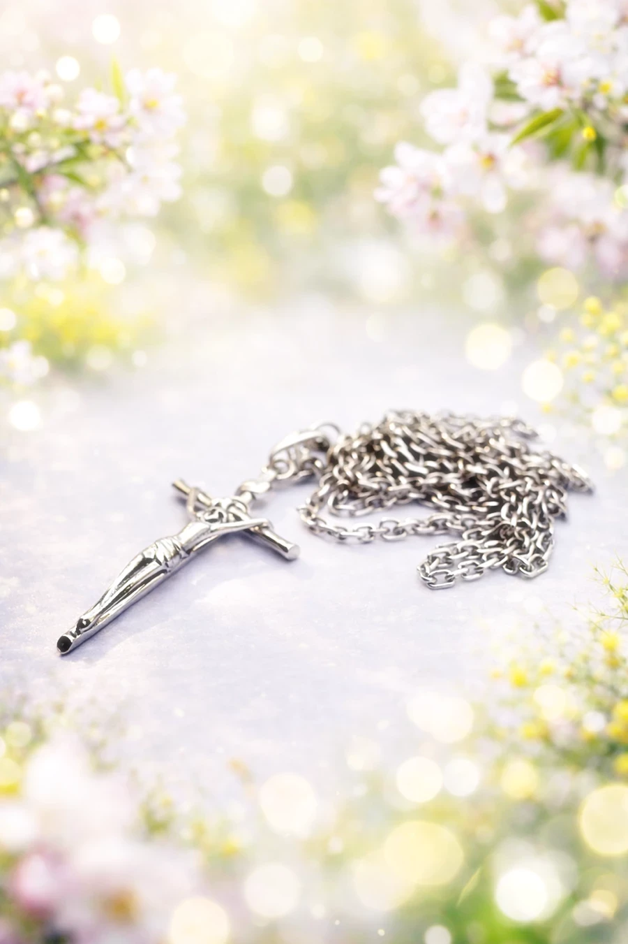 srebrny-lancuszek-z-krzyzykiem-1015g-p925-dl-68cm-ean-gtin-0025051305522