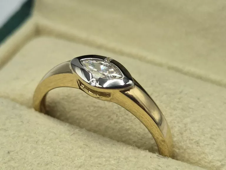 zloty-pierscionek-z-cyrkonia-585-14k-205g-r14-stan-11323-238058