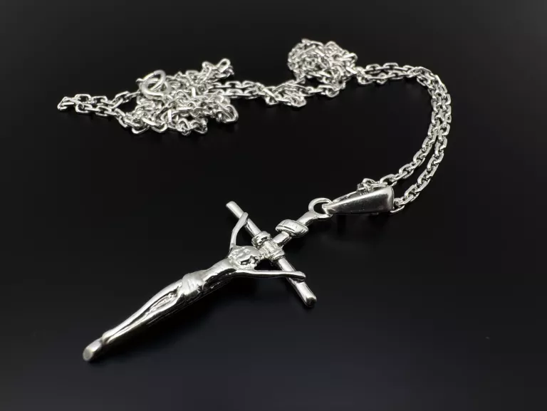 srebrny-lancuszek-z-krzyzykiem-1015g-p925-dl-68cm-material-17128-8