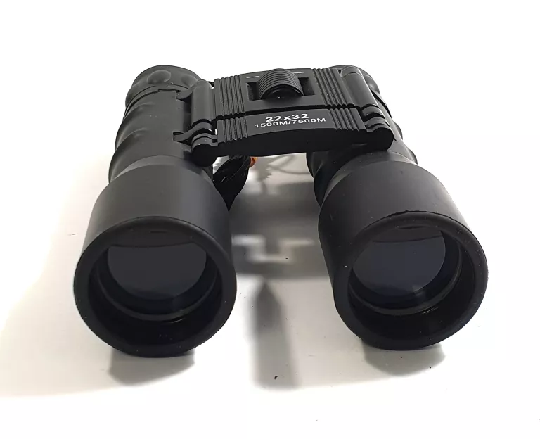 lornetka-turystyczna-wildtrek-22x32futeral-stan-11323-2