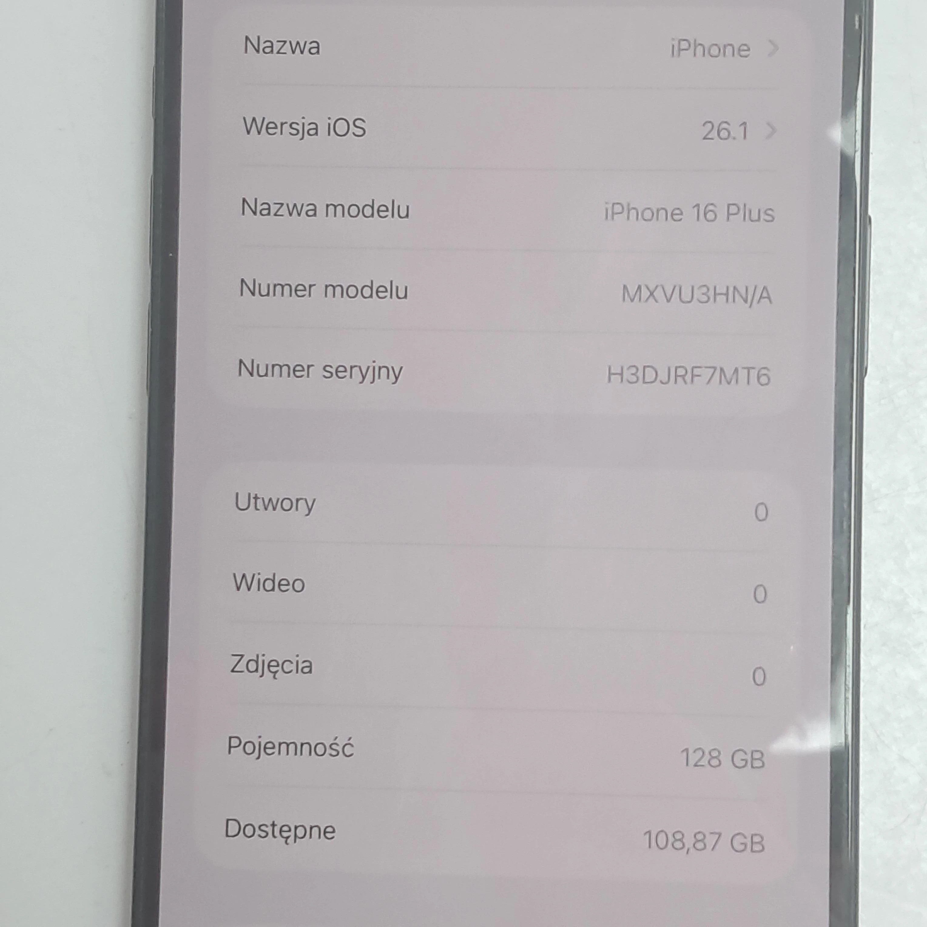 telefon-iphone-16-plus-ean-gtin-195949722141