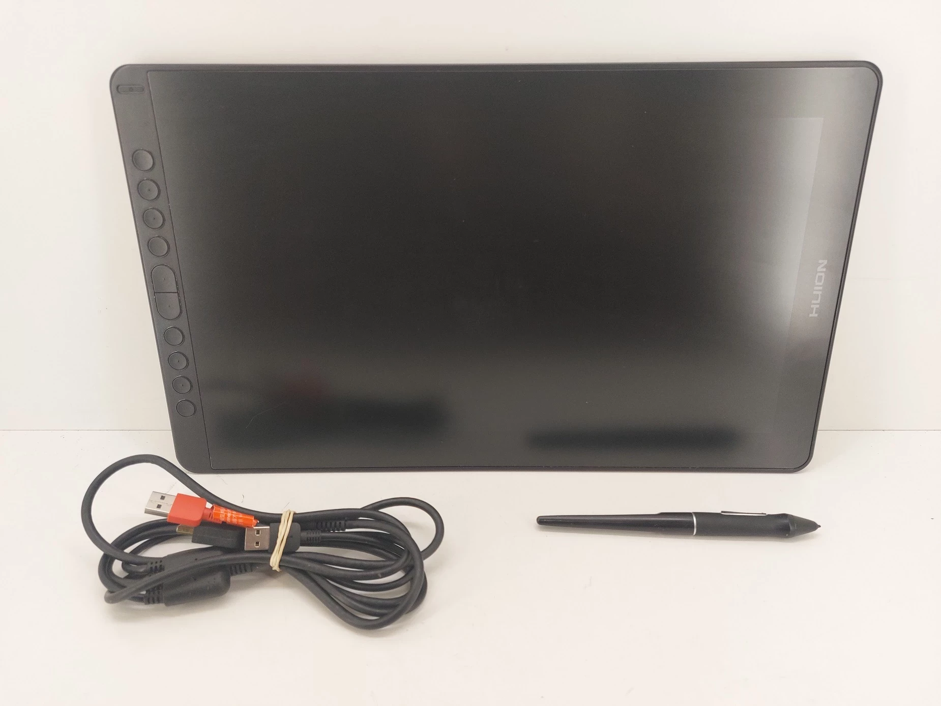 tablet-graficzny-lcd-huion-kamvas-16-2021-fhd-ips-5080lpi-156-pioro-stan-11323-2