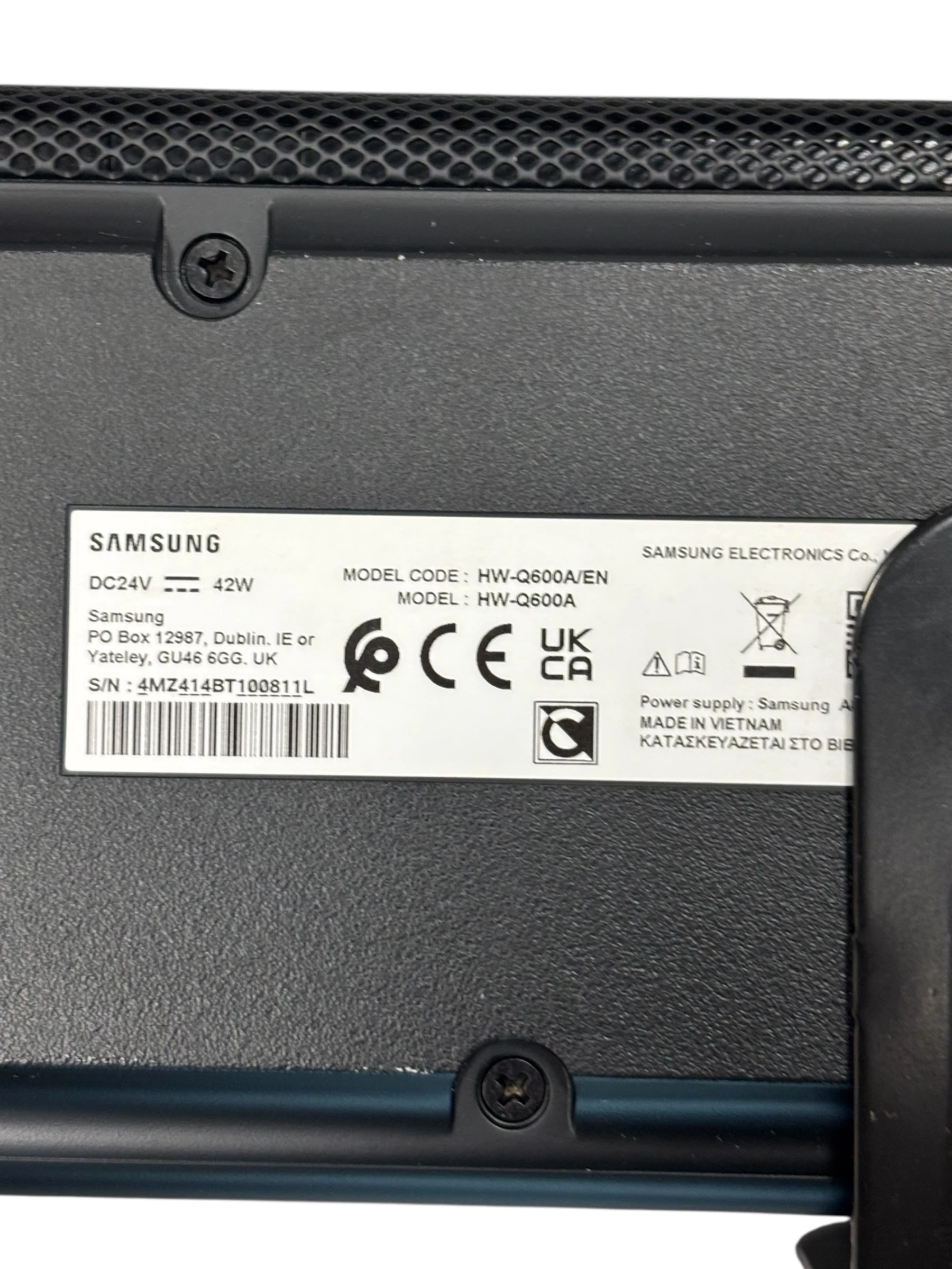 soundbar-samsung-hw-q600a-subwoofer-pilot-marka-248811-951414