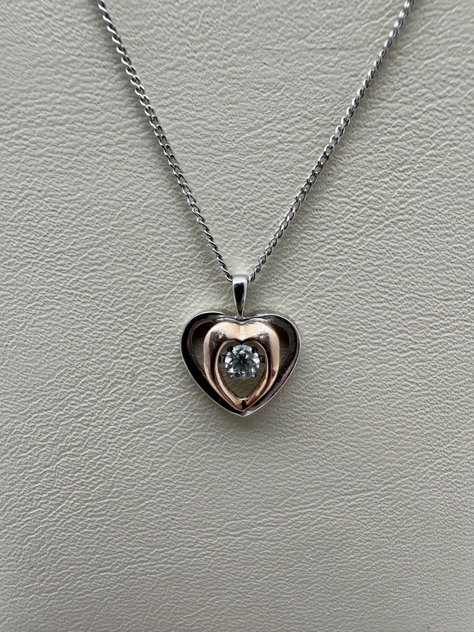 zloty-lancuszek-z-zawieszka-pr-375-dl-49cm-ean-gtin-0025051305577