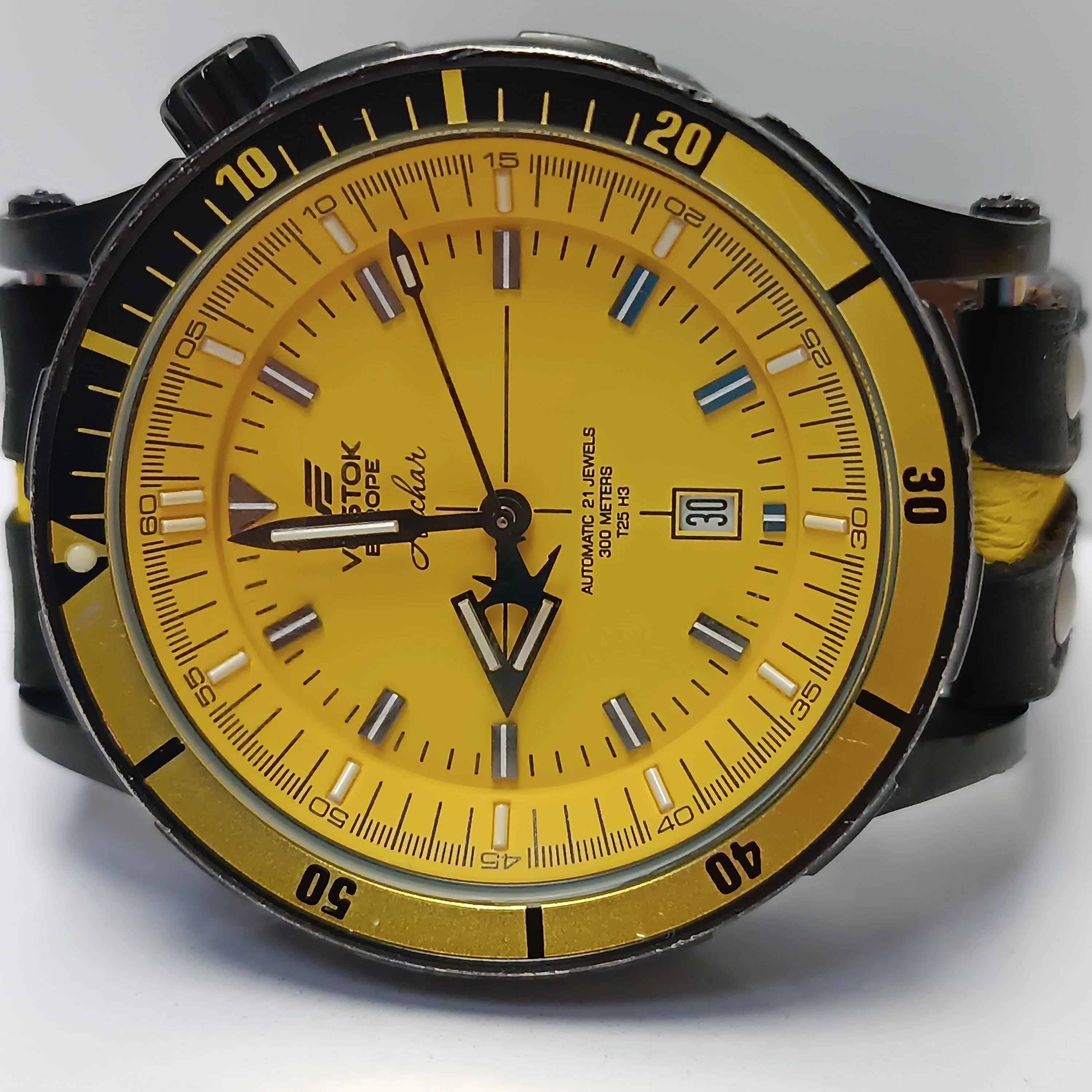 zegarek-vostok-europe-anchar-nh35a-5104144-rodzaj-129220-1