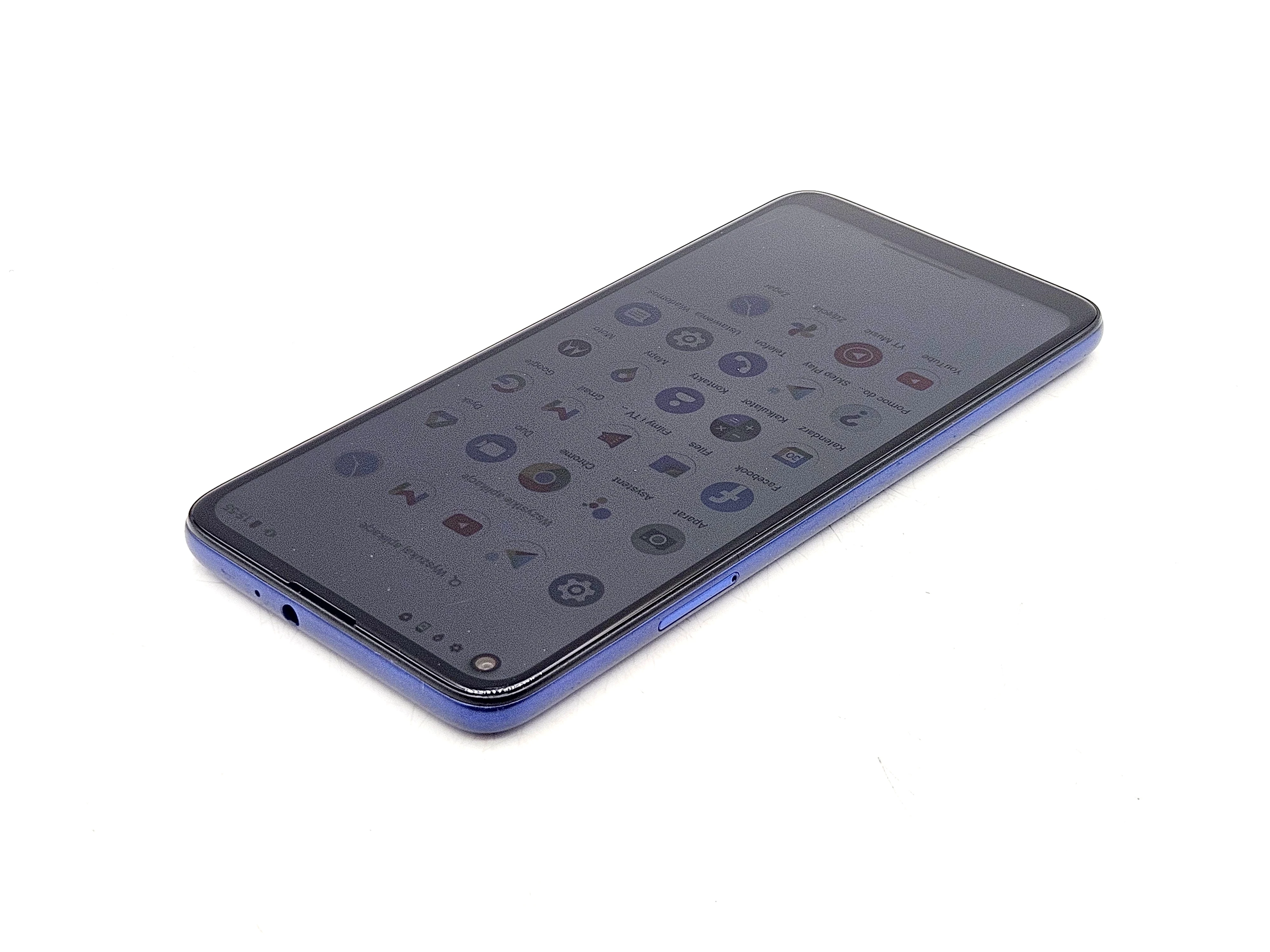 motorola-moto-g8-4glte-464gb-niebieski-przekatna-ekranu-640