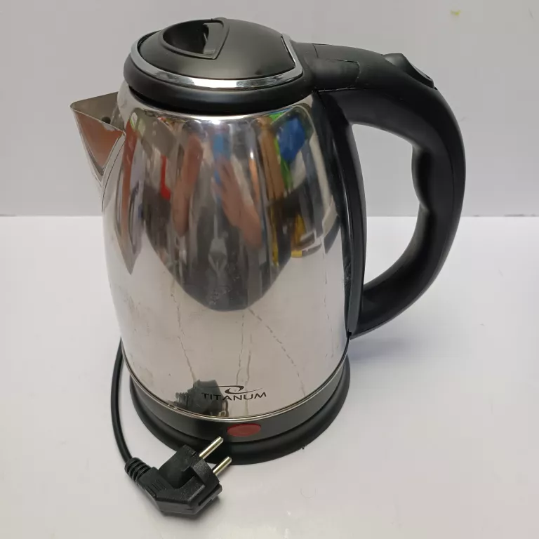 czajnik-elektryczny-titanum-stan-11323-2