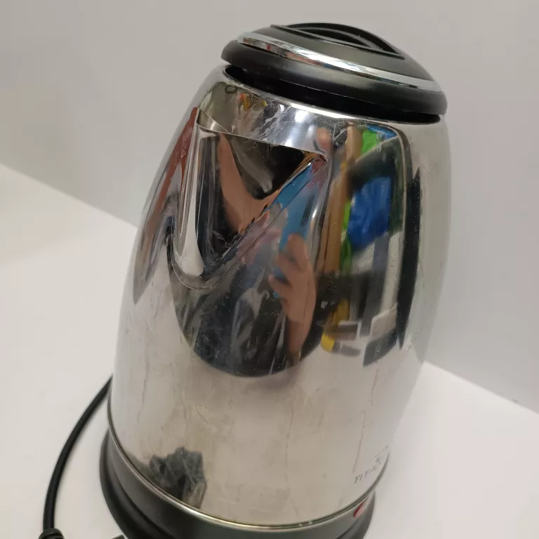 czajnik-elektryczny-titanum-kod-producenta-tkk001i