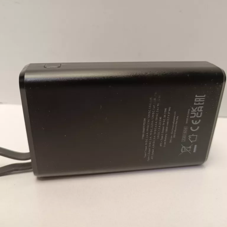 powerbank-sbs-1000mah-kod-producenta-ttb100002ufastw