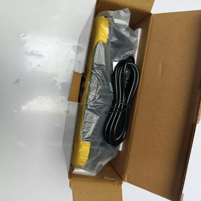 anslut-akumulatorowa-lampa-robocza-led-1500-lm-20-w-ip54-kod-producenta-xx00-5370