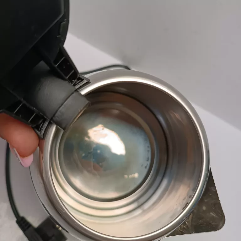 czajnik-elektryczny-titanum-pojemnosc-1800