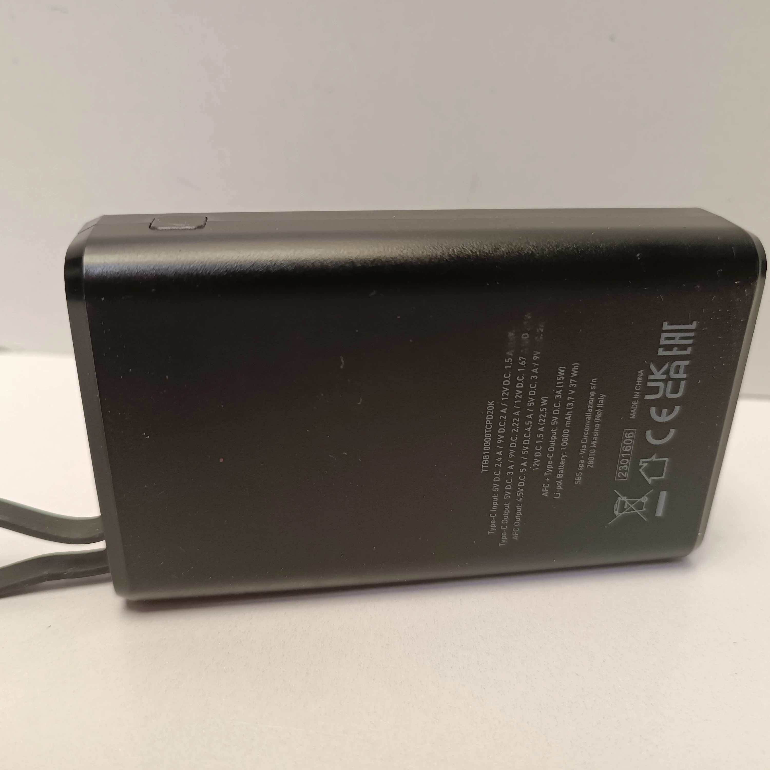 powerbank-sbs-1000mah-kod-producenta-ttb100002ufastw
