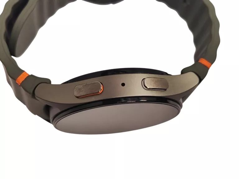 smartwatch-samsung-galaxy-watch-7-l300-40mm-stan-bdb-wbudowana-pamiec-32