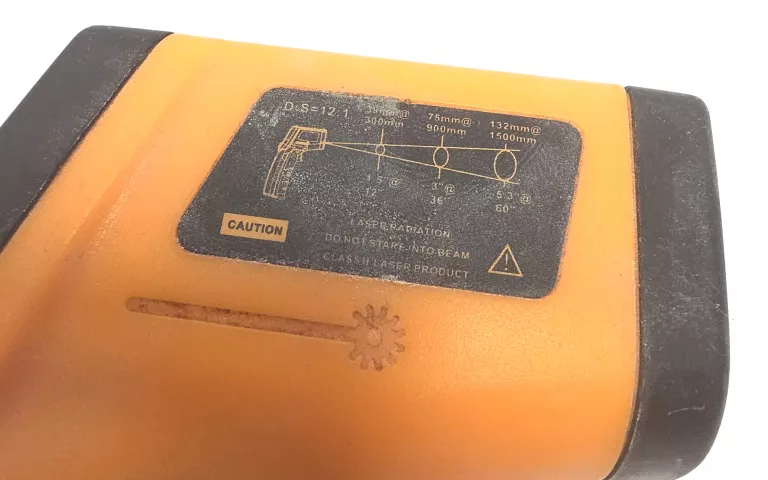 termometr-laserowy-gm320-model-gm320