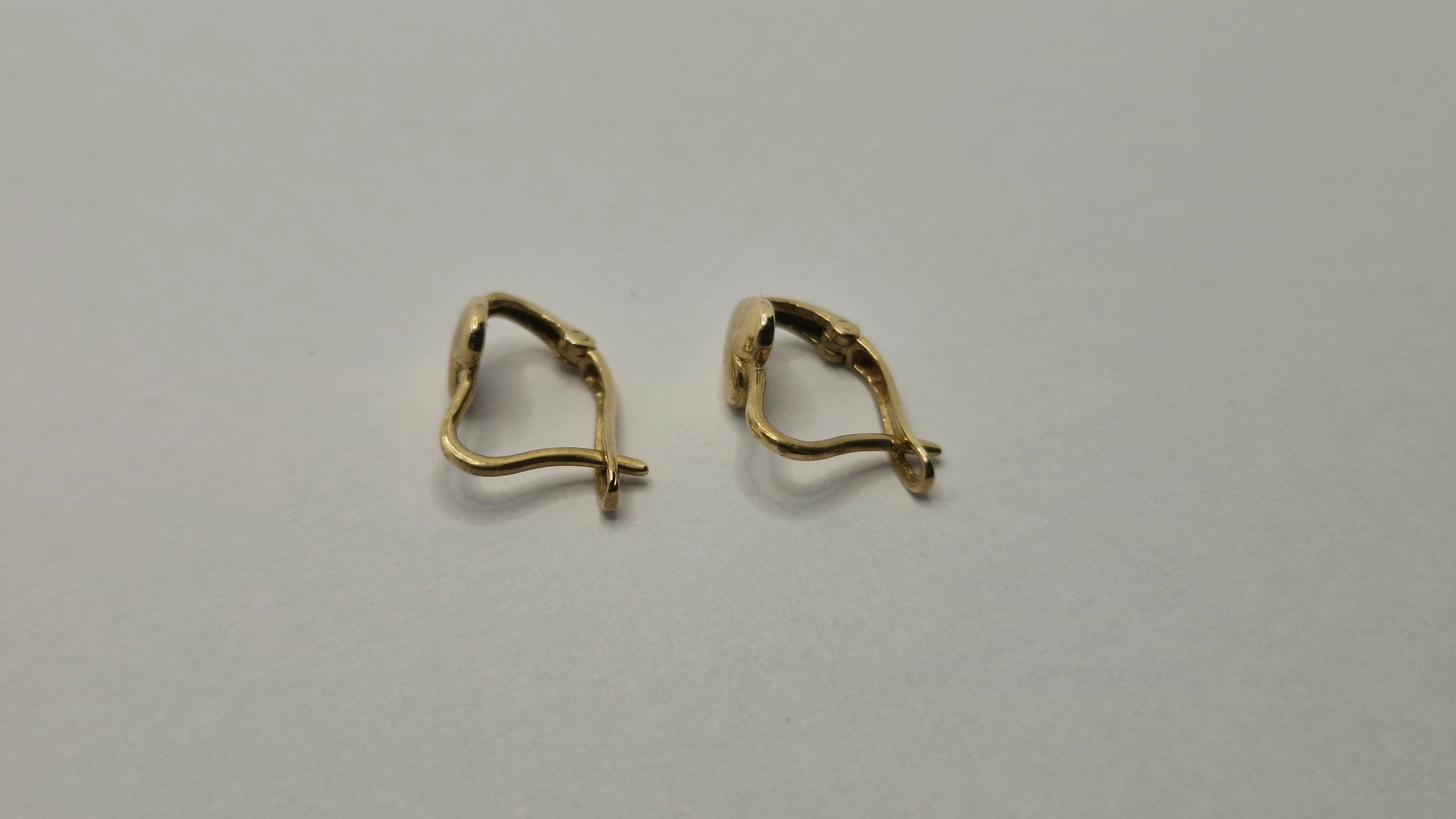 zlote-kolczyki-z-serduszkiem-585-092-motyw-129129-2